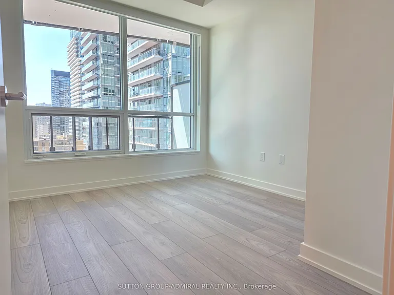 110 Broadway Ave #1413 — Photo 7