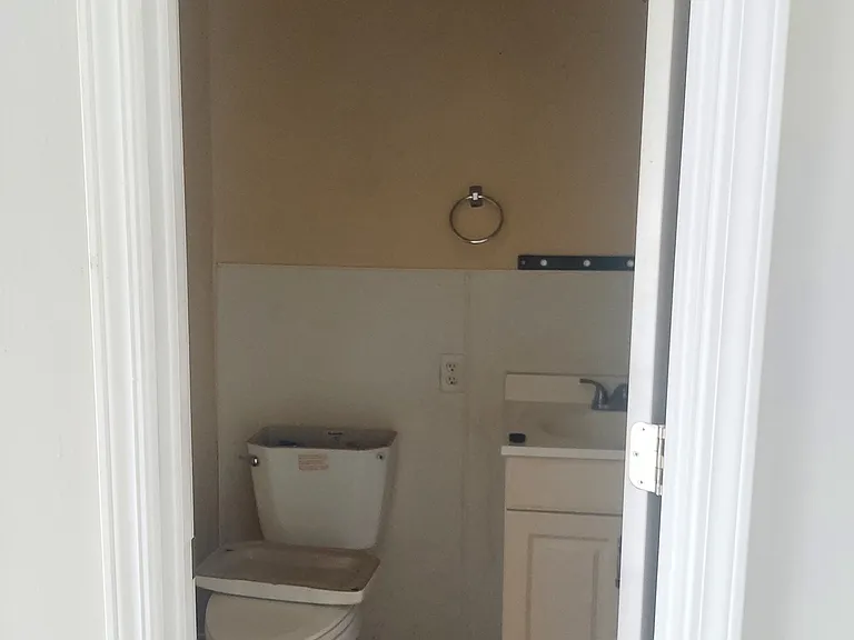 108 Adlett Ln — Photo 77
