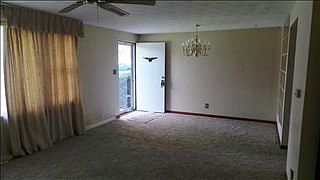 3rd image of 28688 Schwalm Dr