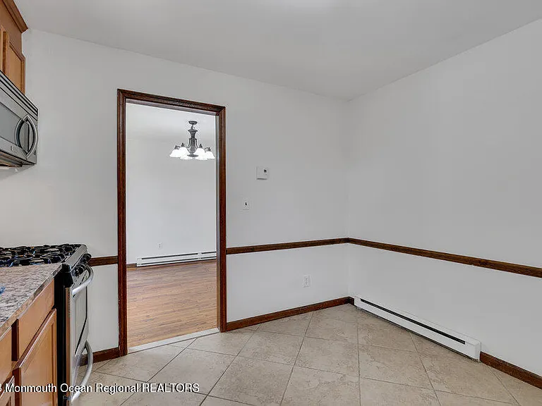 802 Laura Herbert Dr — Photo 12