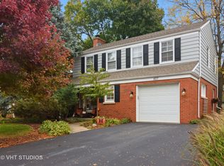 607 S Arlington Heights Rd, Arlington Heights, IL 60005
