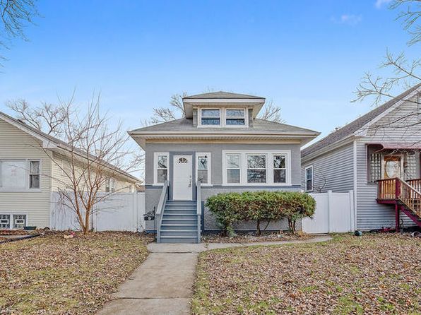 9 S 21st Ave, Maywood, IL 60153