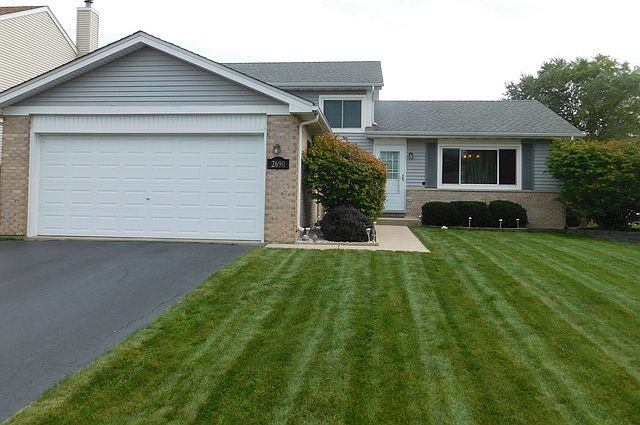 1st image of 2690 Melbourne Ln