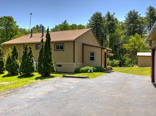 124 Bradt Rd, Mayfield, NY 12117