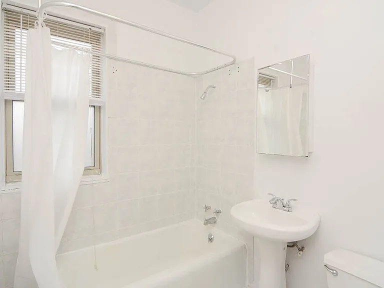 1214 W Rosemont Ave #3 — Photo 17