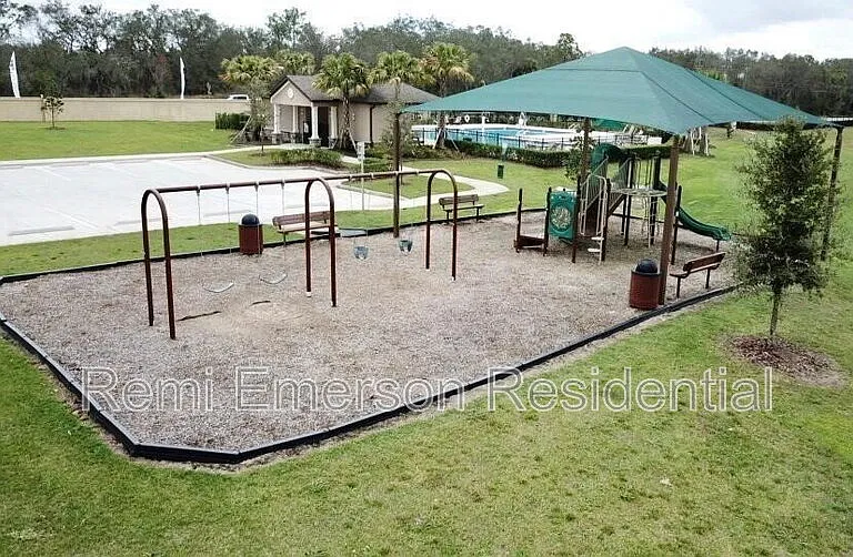 269 Primrose Dr — Photo 16