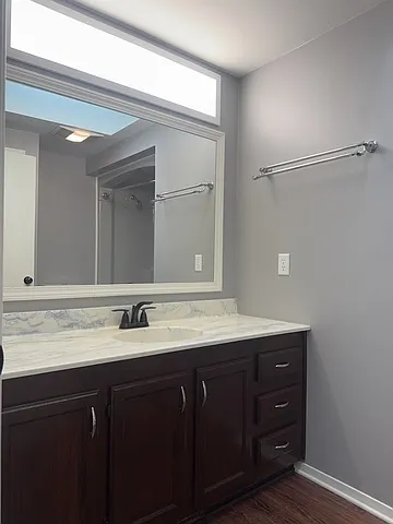 3829 Eastway Dr — Photo 5