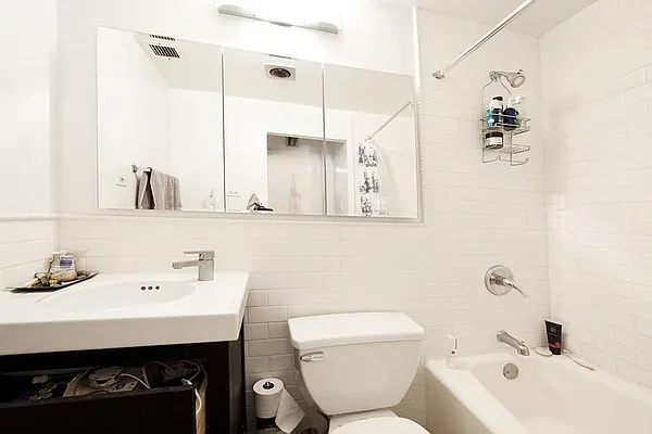 Rented by Zumper Inc | media 49