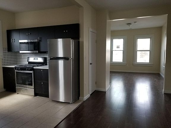 5th image of 13 Garwood Pl