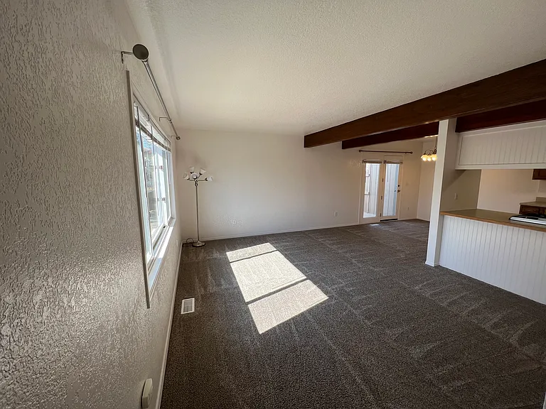 921 E Snohomish Ave #1 — Photo 9