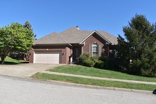 1st image of 367 Reynolds Dr