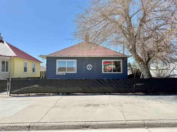 522 Moose St, Kemmerer, WY 83101