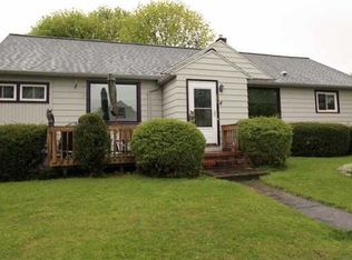 245 Rockview Ter, Rochester, NY 14606