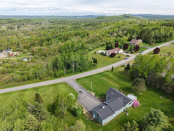 4th image of 23 Braley Heights