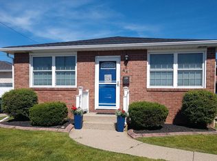 45 Helenbrook Ln, Depew, NY 14043