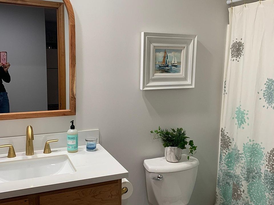 1913 Broadway 1913, Chesterton, IN 46304 Zillow