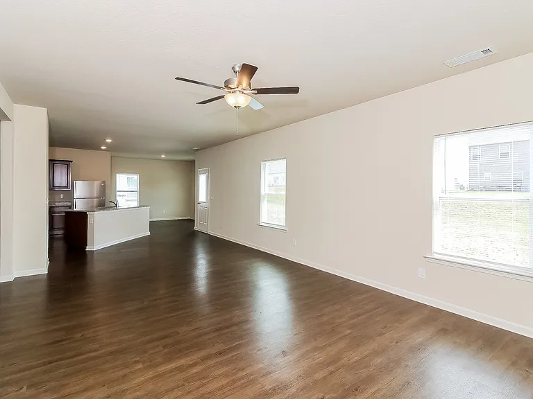 153 Innis Brook Cir — Photo 3