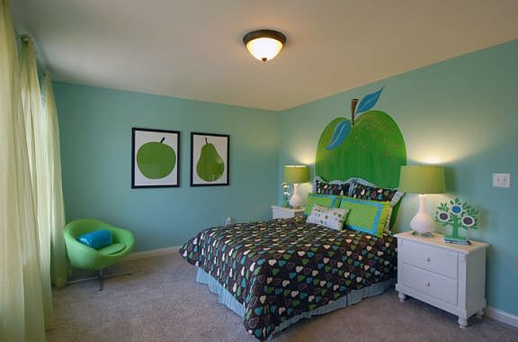 Secondary Bedroom