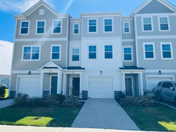 2723 Chert Ln, Raleigh, NC 27610