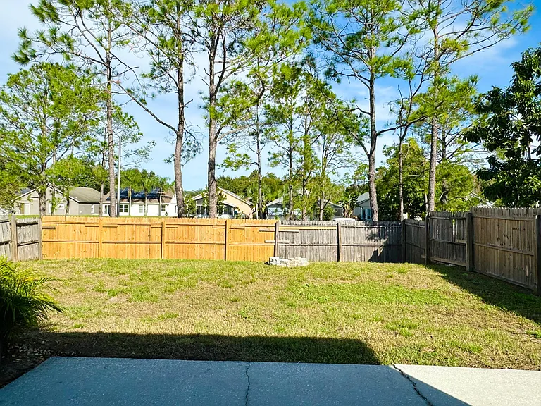 508 Pointe Allyson Way — Photo 16