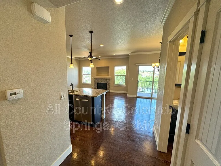 866 Redemption Point — Photo 3