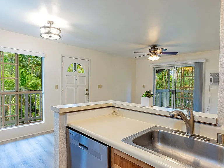 160 Keonekai Rd #18-202 — Photo 11
