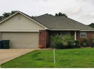 2140 Landover Trl, Conway, AR 72032