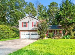 5222 Biffle Rd, Stone Mountain, GA 30088