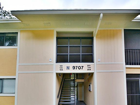 4th image of 9707 Hammocks Blvd APT 204