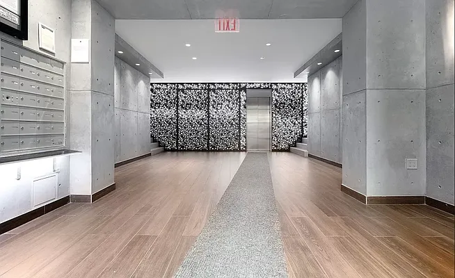 Rented by REAL New York | media 16