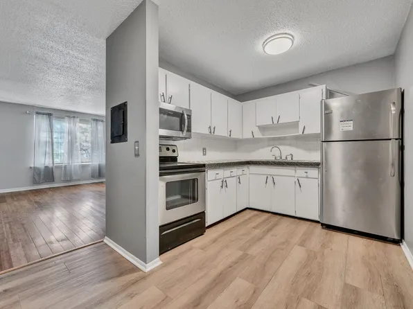 441 Harding Pl APT B2, Nashville, TN 37211