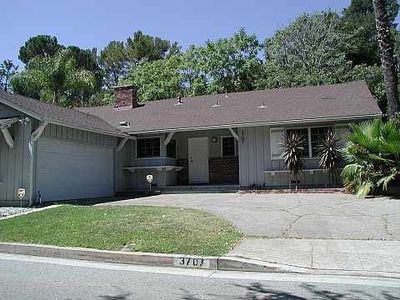 3707 Woodcliff Rd, Sherman Oaks, CA, 91403