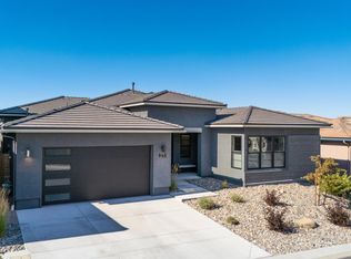 955 Solarium Dr, Reno, NV 89511