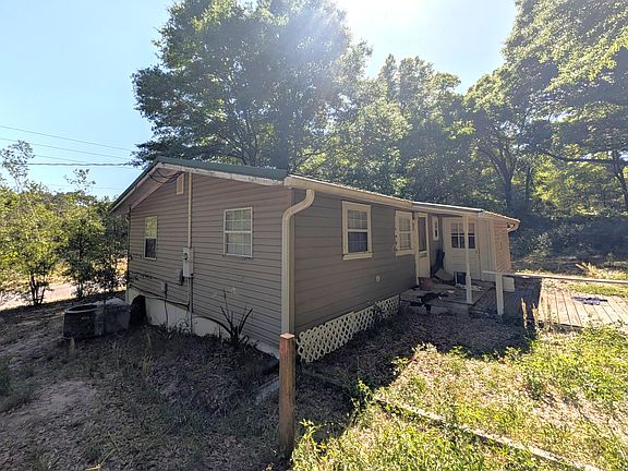 4th image of 552 Reed Ave