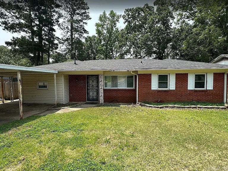 7409 Skylark Dr — Photo 1