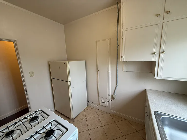 2114 16th St #6 — Photo 10