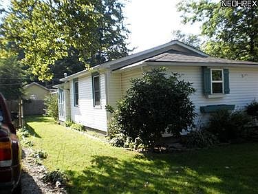 1st image of 1542 Yale Ave