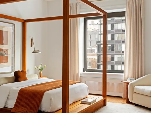 251 West 95th Street image 21 of 23