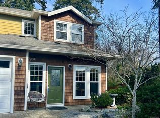 4530 Pipeline Rd #12, Saanich, BC V8Z7Y6