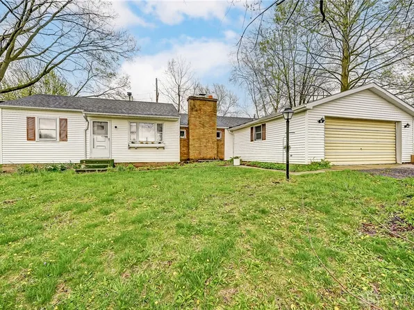 4073 Park St, Saint Paris, OH 43072