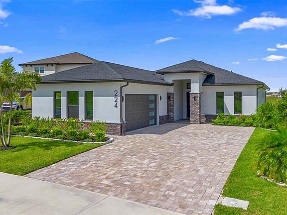 3rd image of 224 Valencia Ridge Dr