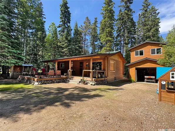 11 Pickerel BAY, Big River Rm No. 555, SK S0J 0E0