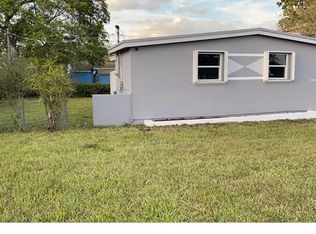 2305 NW 95th St, Miami, FL 33147