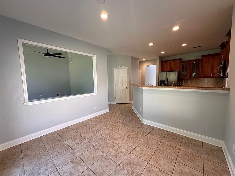 8909 Gentlewind Way — Photo 11