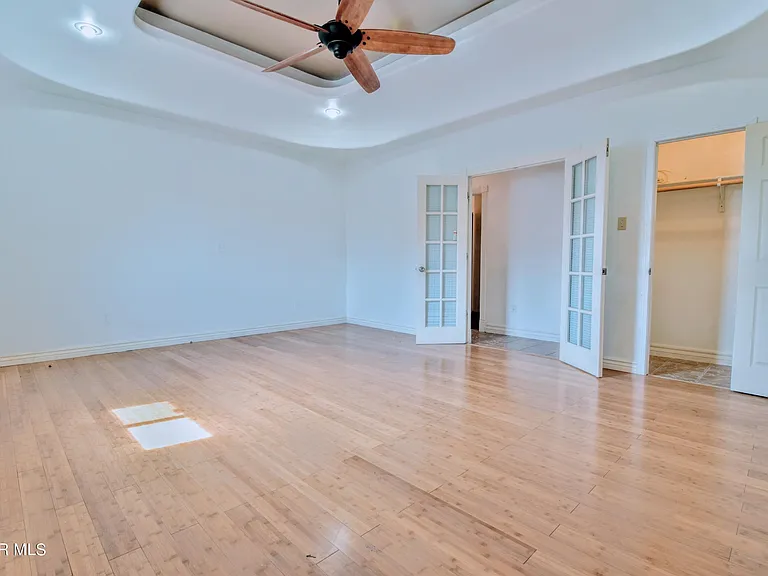 753 N Carolina Dr — Photo 16