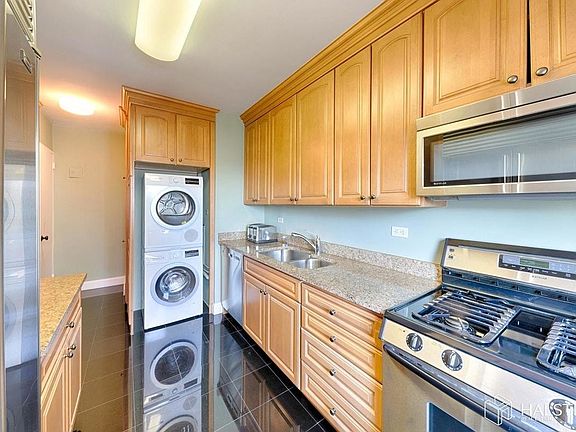 2nd image of 303 E 57th St APT 24B