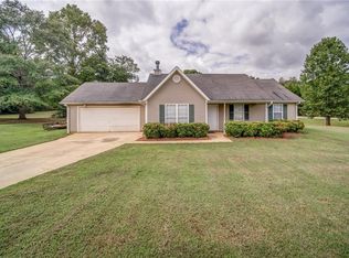 102 Home Ct, Jenkinsburg, GA