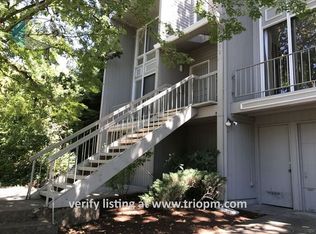 517 W 27th Ave, Eugene, OR