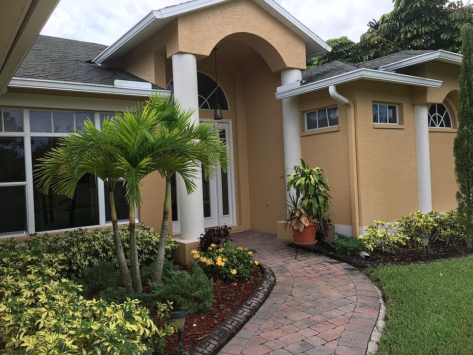 1st image of 3230 NW 23rd St