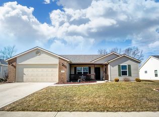 224 Glory Ave, Kendallville, IN 46755